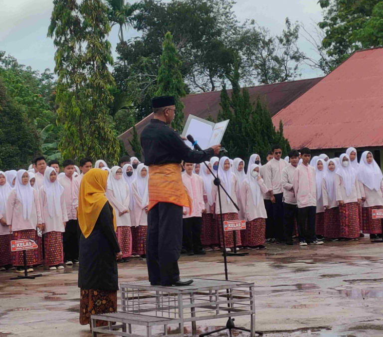 Hari Guru Nasional ( HGN) tahun 2022